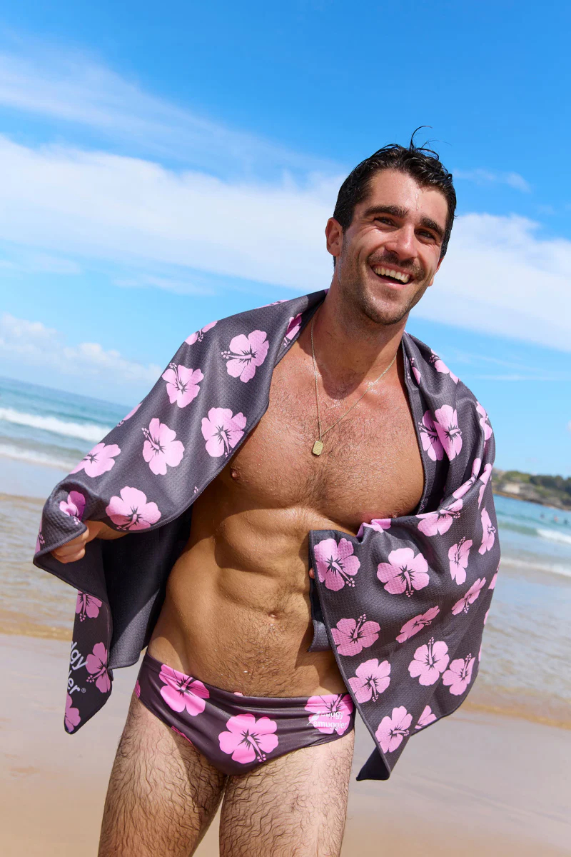 Double Sided Towel in Brown and Pink Hibiscus - Image 6